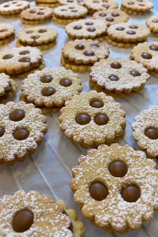 Biscuits lunettes chocolat/noisette