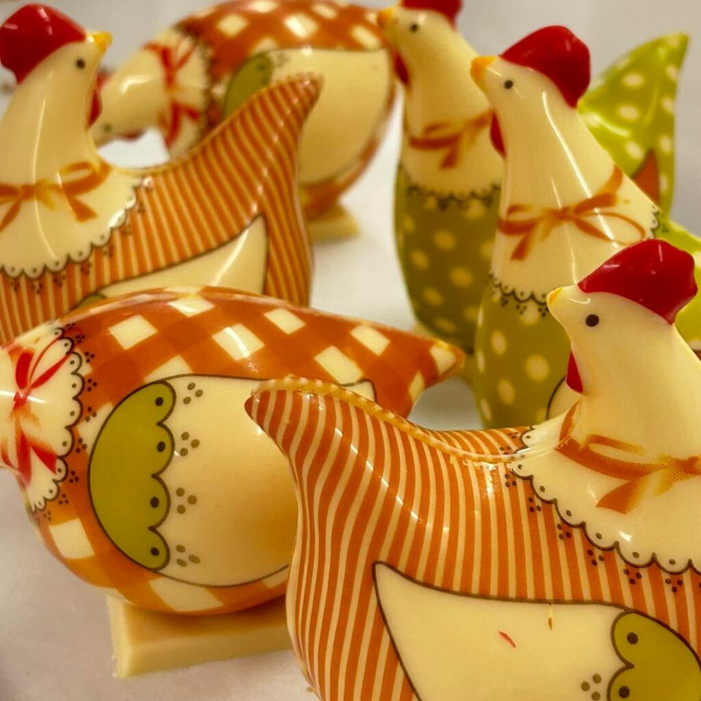 poules en chocolat blanc